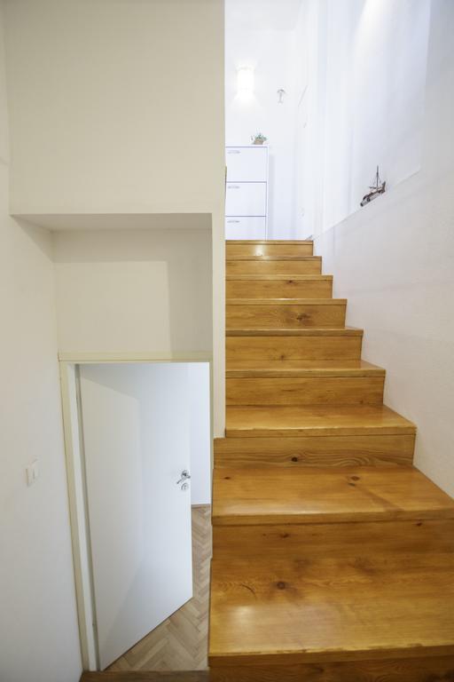 Apartman Jurica Комижа Экстерьер фото