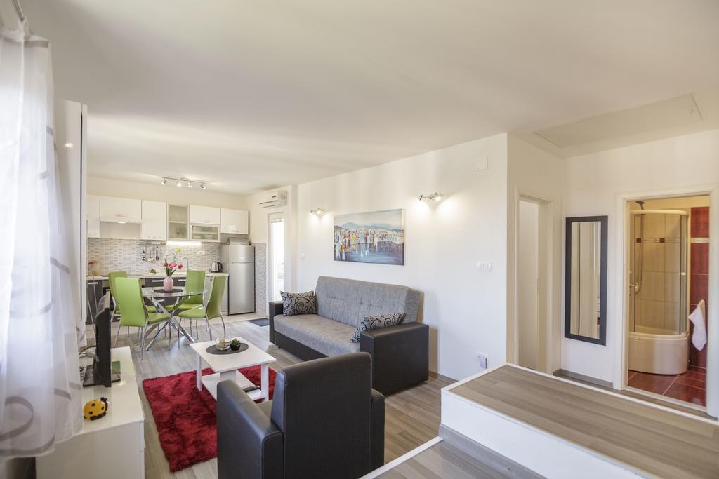 Apartman Jurica Комижа Экстерьер фото