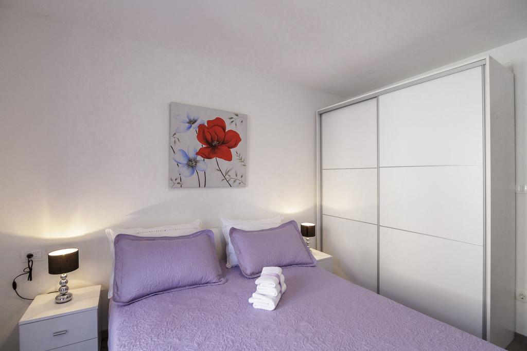 Apartman Jurica Комижа Экстерьер фото