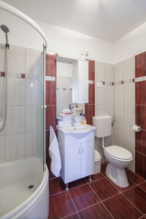 Apartman Jurica Комижа Экстерьер фото